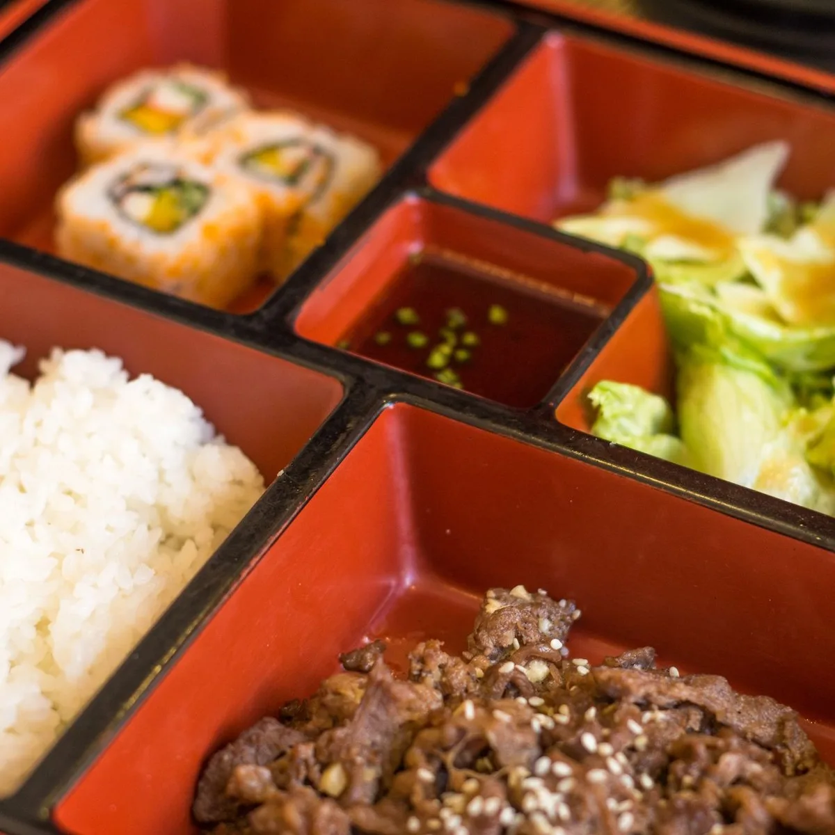 毎日の食卓に、
ほどよい温度を。